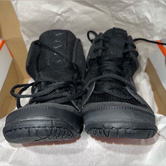 Nike Fury Black Wrestling Shoes Men 8 Women 9.5 NWT NIB - Picture 4 of 8